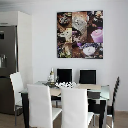 Apartamento Con Piscina. Tenerife Sur Arico el Nuevo