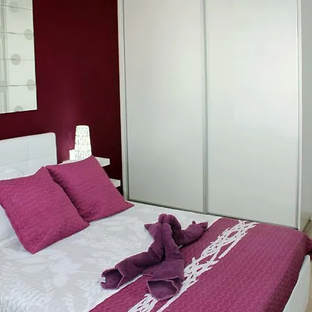 아파트 Apartamento Con Piscina. Tenerife Sur
