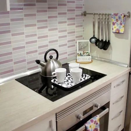 Apartamento Con Piscina. Tenerife Sur *