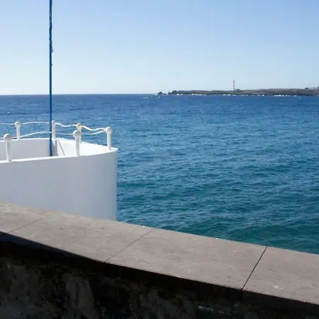 Apartamento Con Piscina. Tenerife Sur Arico el Nuevo